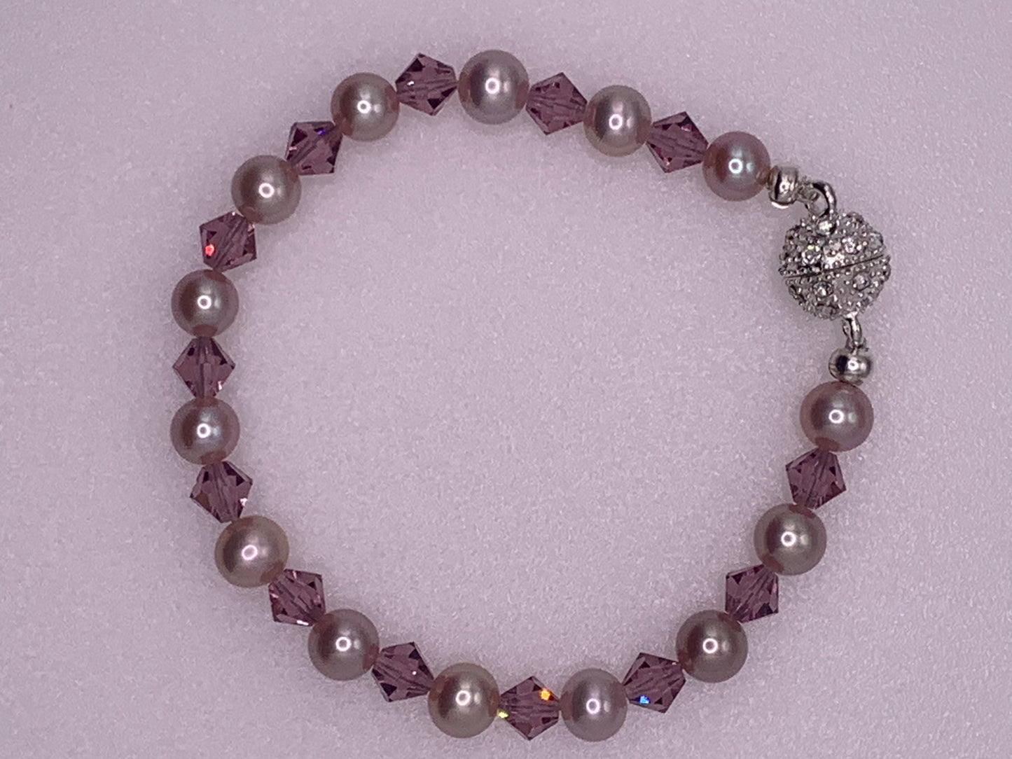 Lavender Freshwater Pearl Bracelet