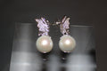 Edison pearl butterfly earringa