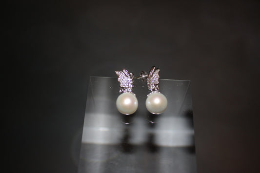 Butterfly Edison Pearl Earrings