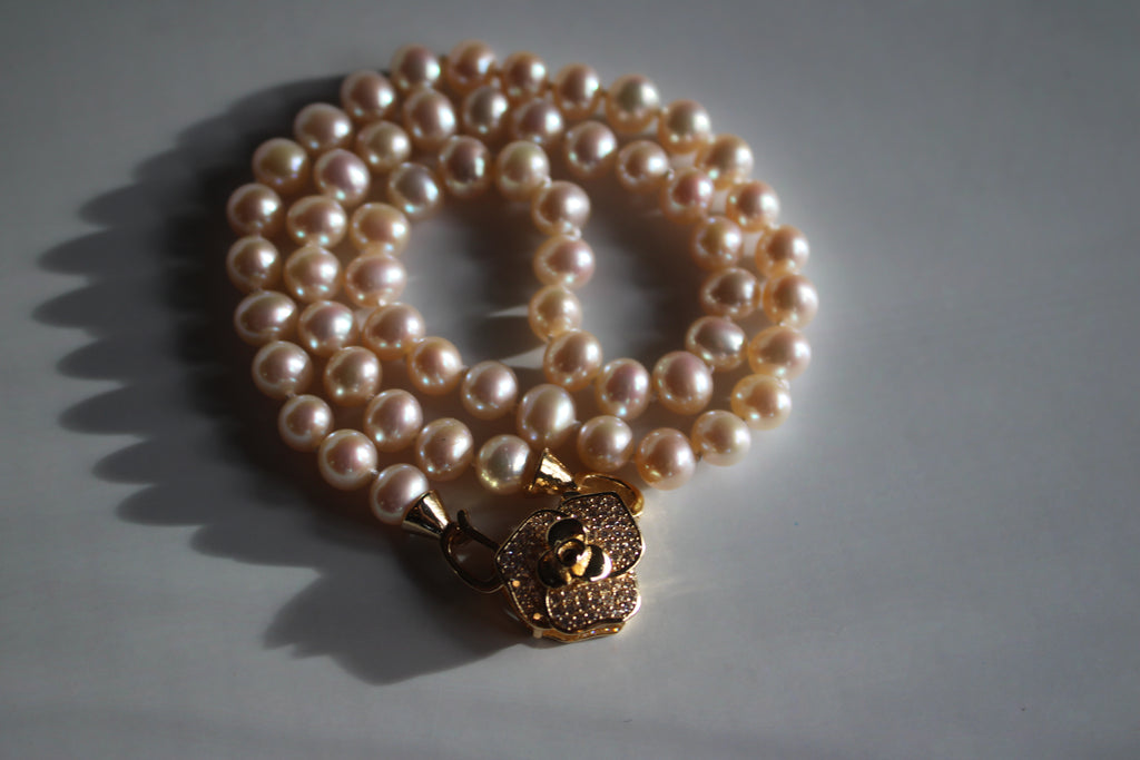 Classic Pearl Necklace