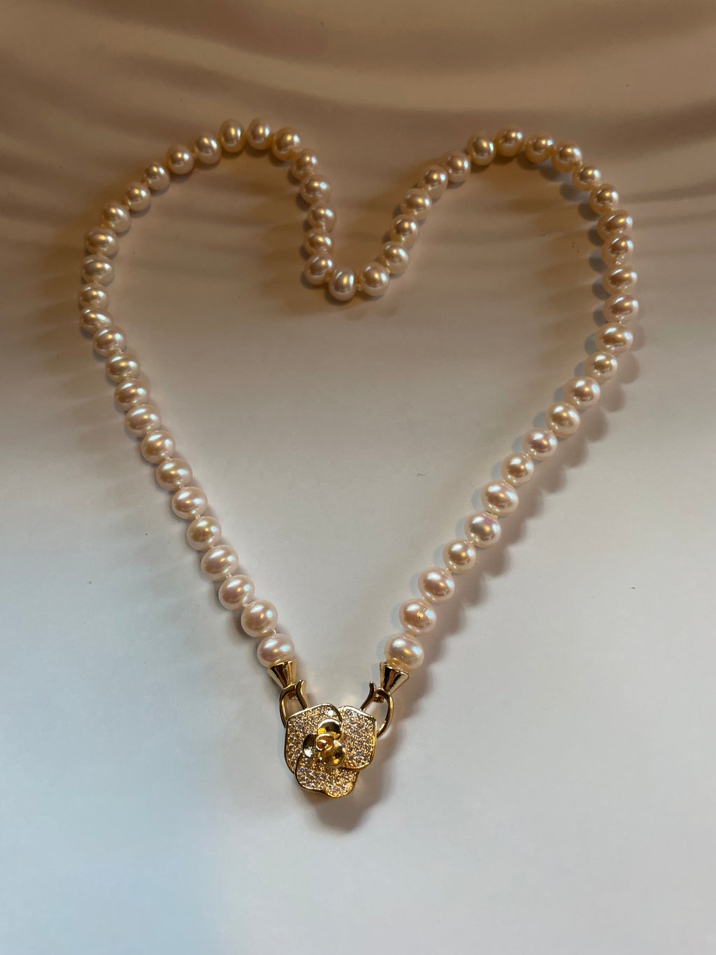 Classic Pearl Necklace